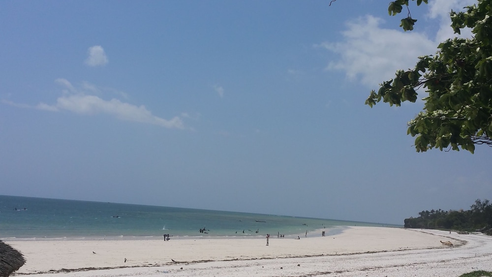 Muthu Nyali Beach Hotel & Spa Hotel, Mombasa 5/73