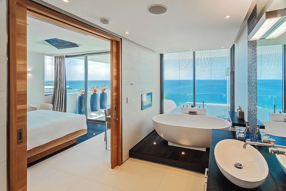 Three Bedroom Sky Pool Villa [324 Sqm.]