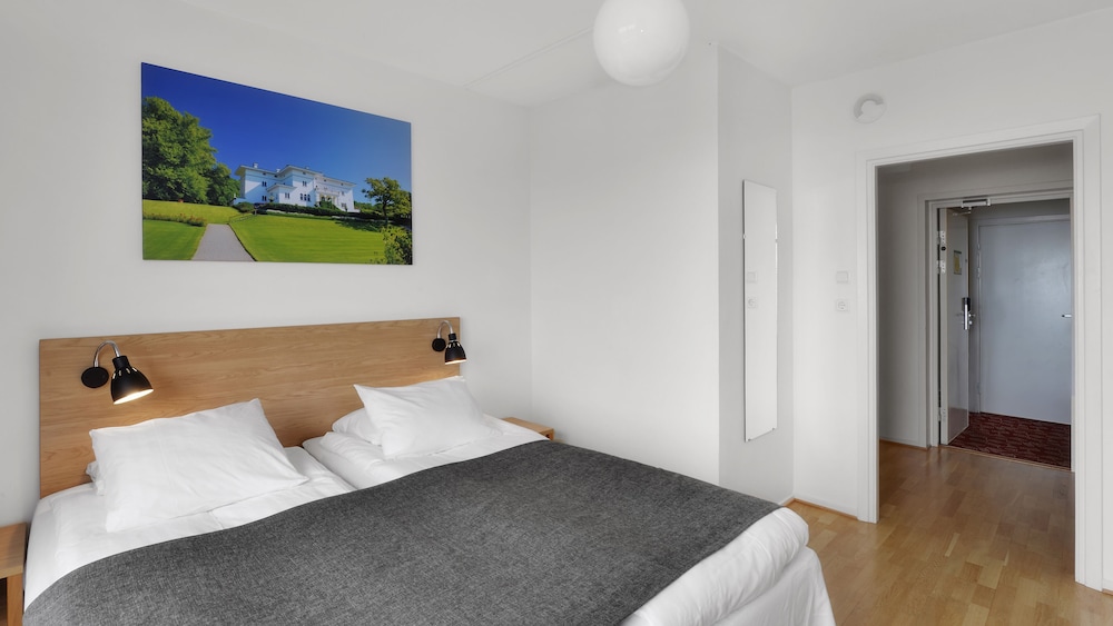 Strand Hotel Borgholm 14/42