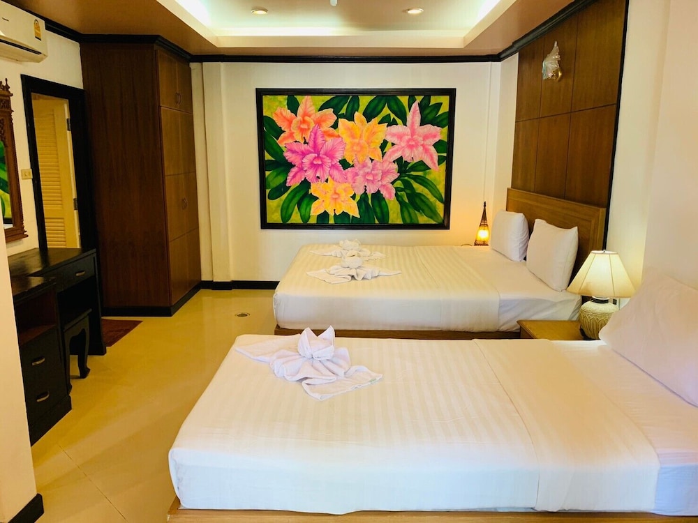 DELIGHT RESORT 48/71