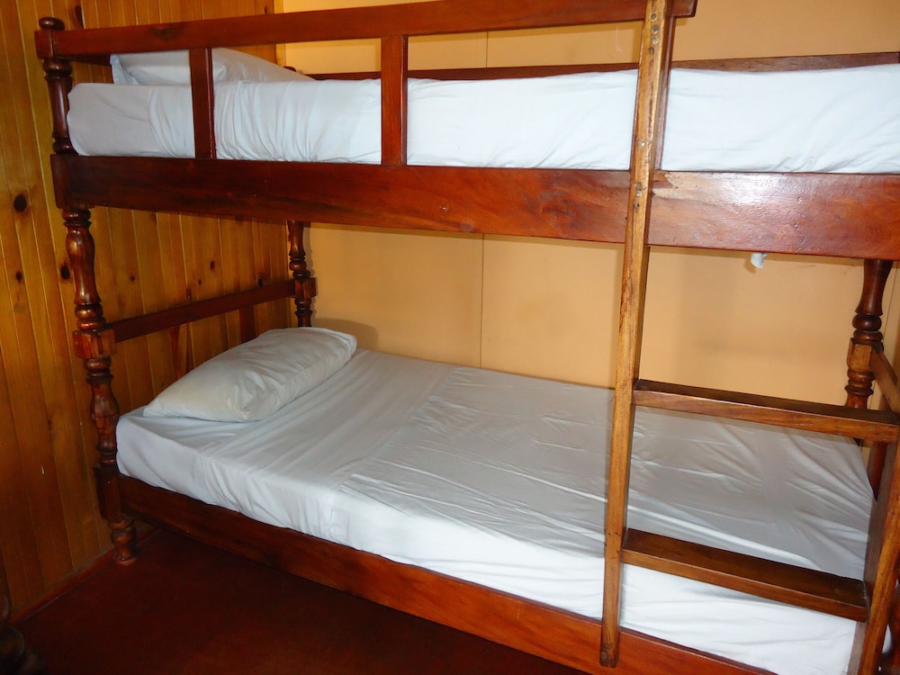 MALE DORM, 10 BEDS
