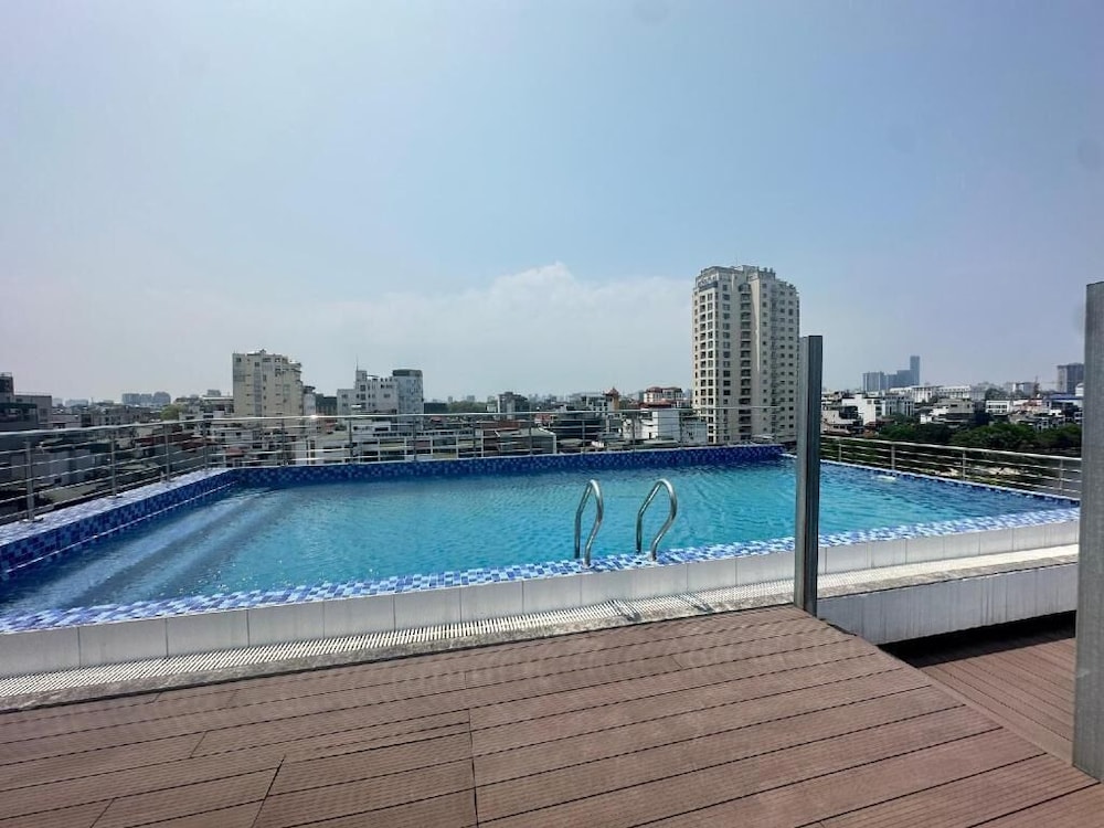 Luxe Paradise Premium Hotel 44/50