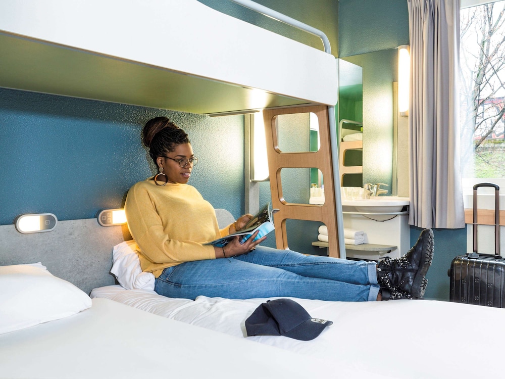 Ibis Budget Paris Porte De Montmartre 38/60