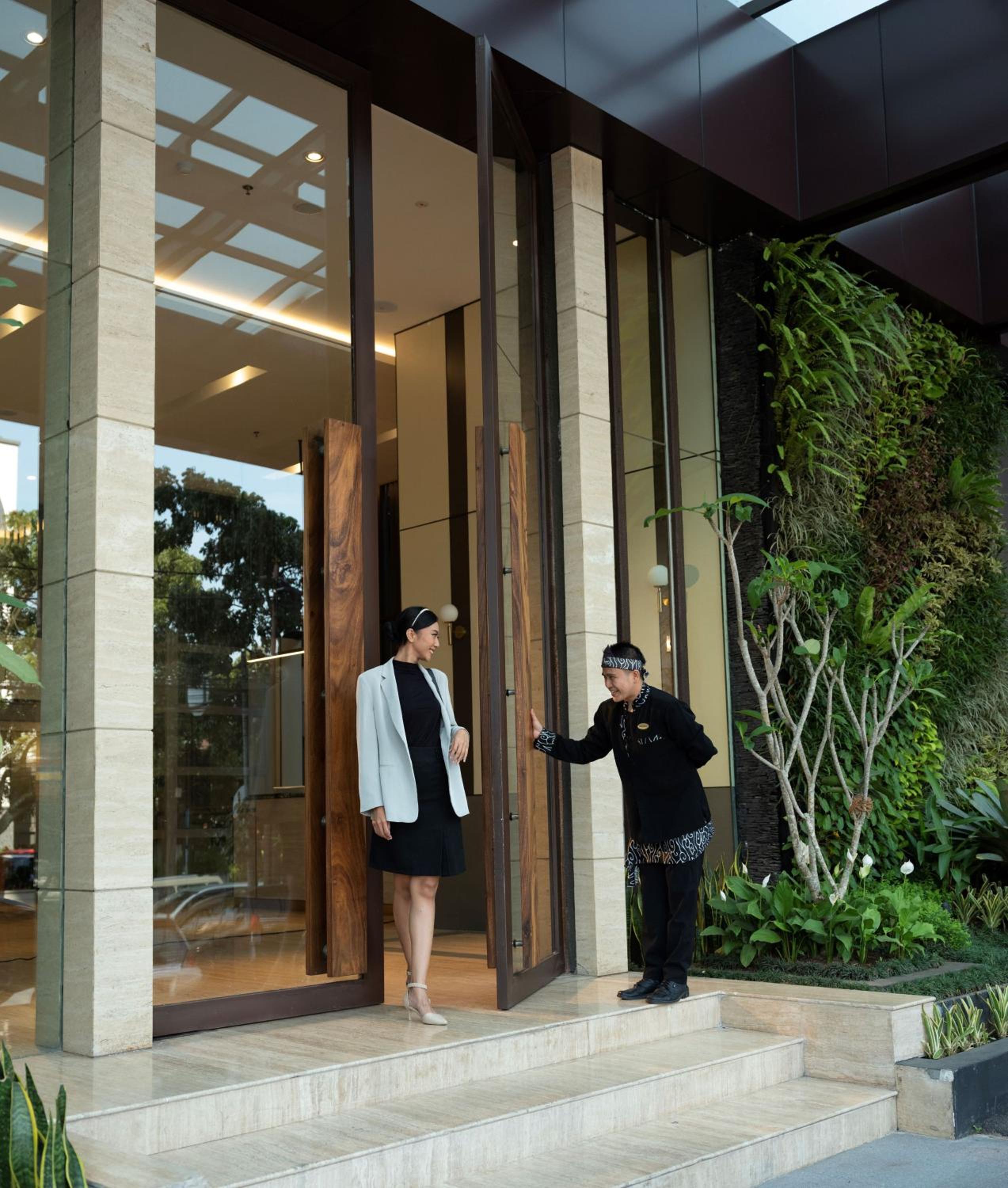 Hotel Santika Pasirkaliki 3/39