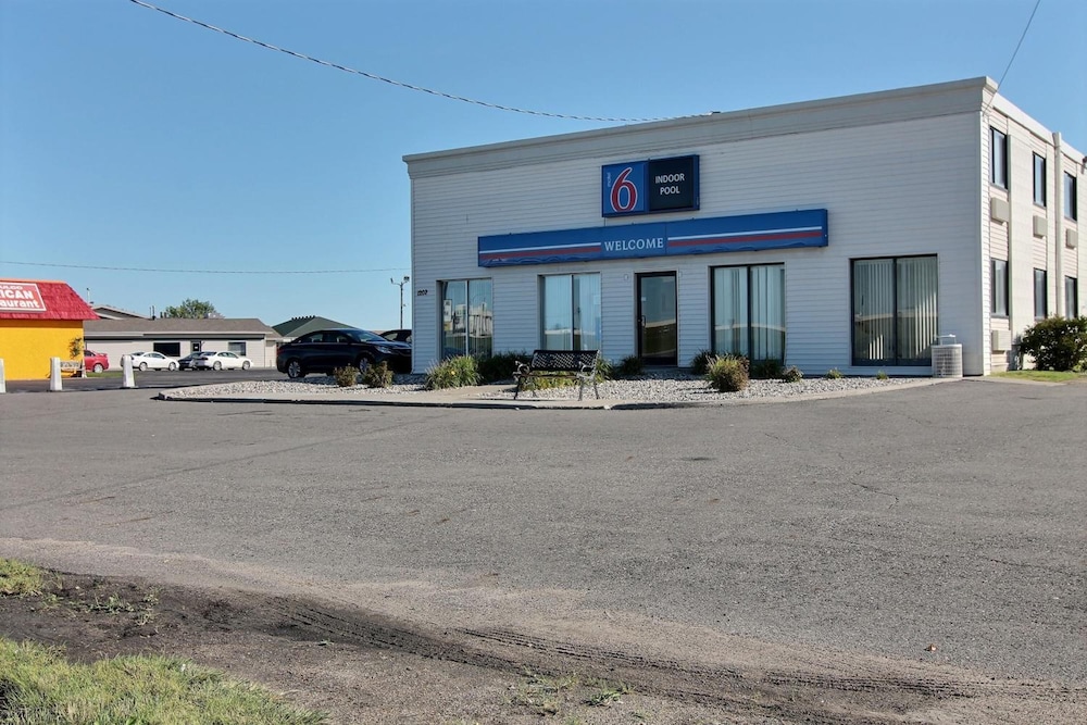 Park Inn by Radisson, Fargo West Acres 43/51