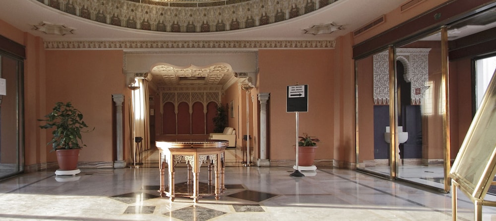 Hotel Abades Benacazon 11/61
