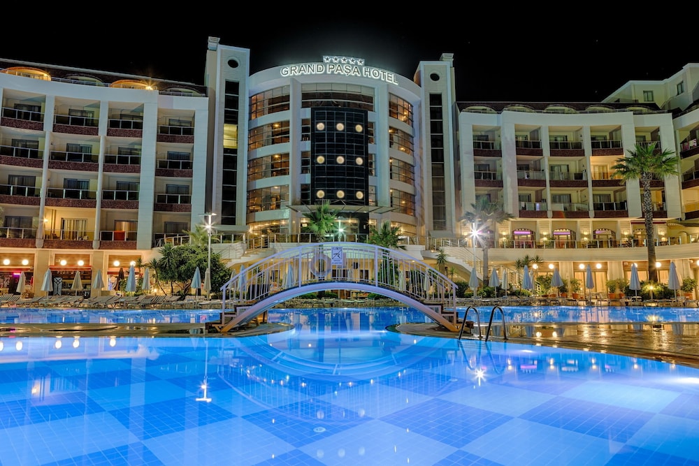 Grand Pasa Hotel 3/38