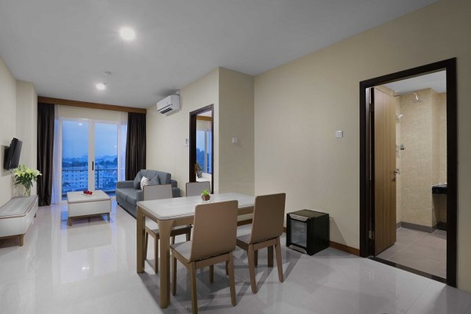 Aston Batam Hotel and Residence 13/24