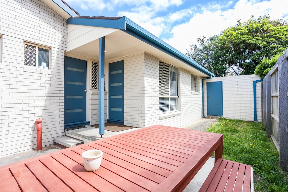 Beachfront Cottages Torquay 10/36