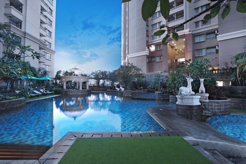 Grand Dafam Ancol Jakarta 71/74