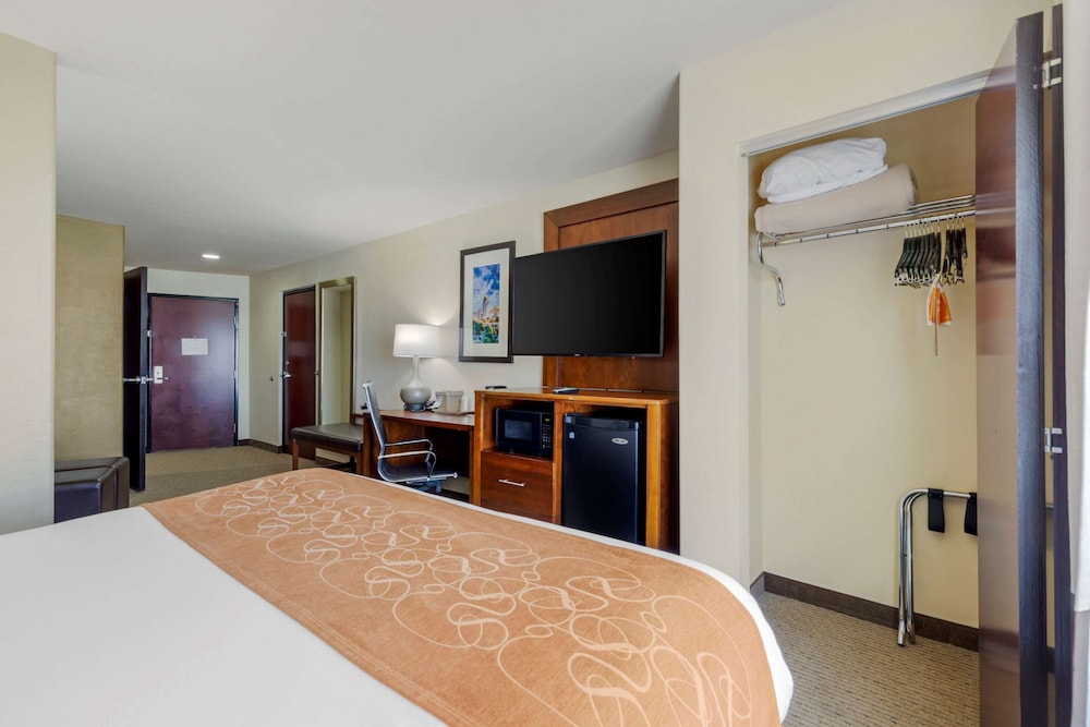 Comfort Suites Pflugerville - Austin North 13/45