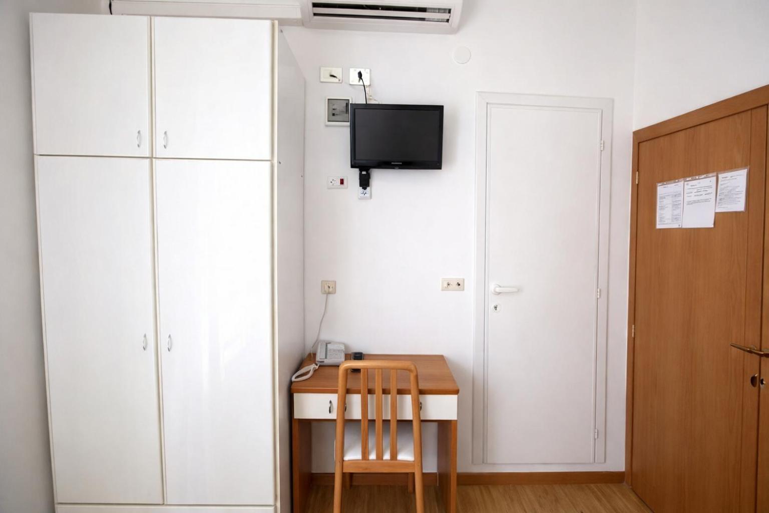 Hotel Azzurro 36/50