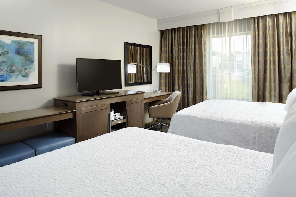 Hampton Inn Suites Pittsburgh Airport South Settlers Ridge 17/60