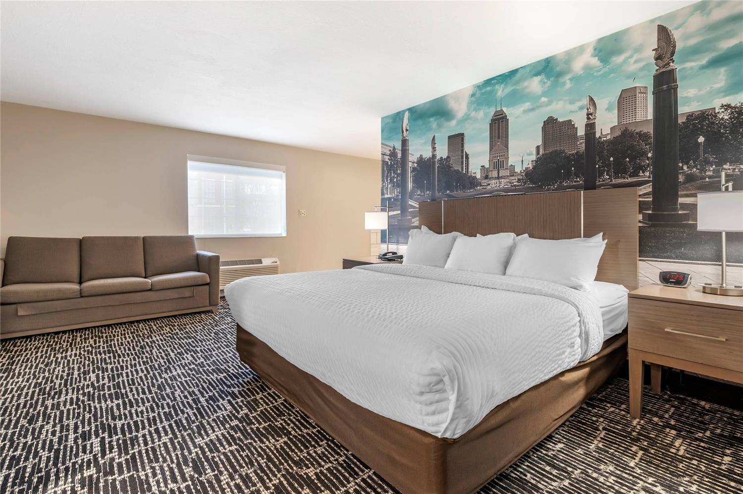 Suite, King Bed
