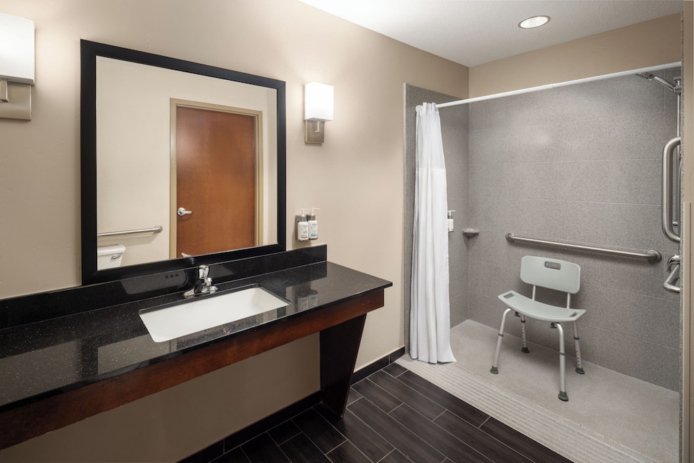 غرفة قياسية بسريرين كينج لذوي الإعاقة، Garner Hotel Page - Lake Powell Area By IHG 3/5