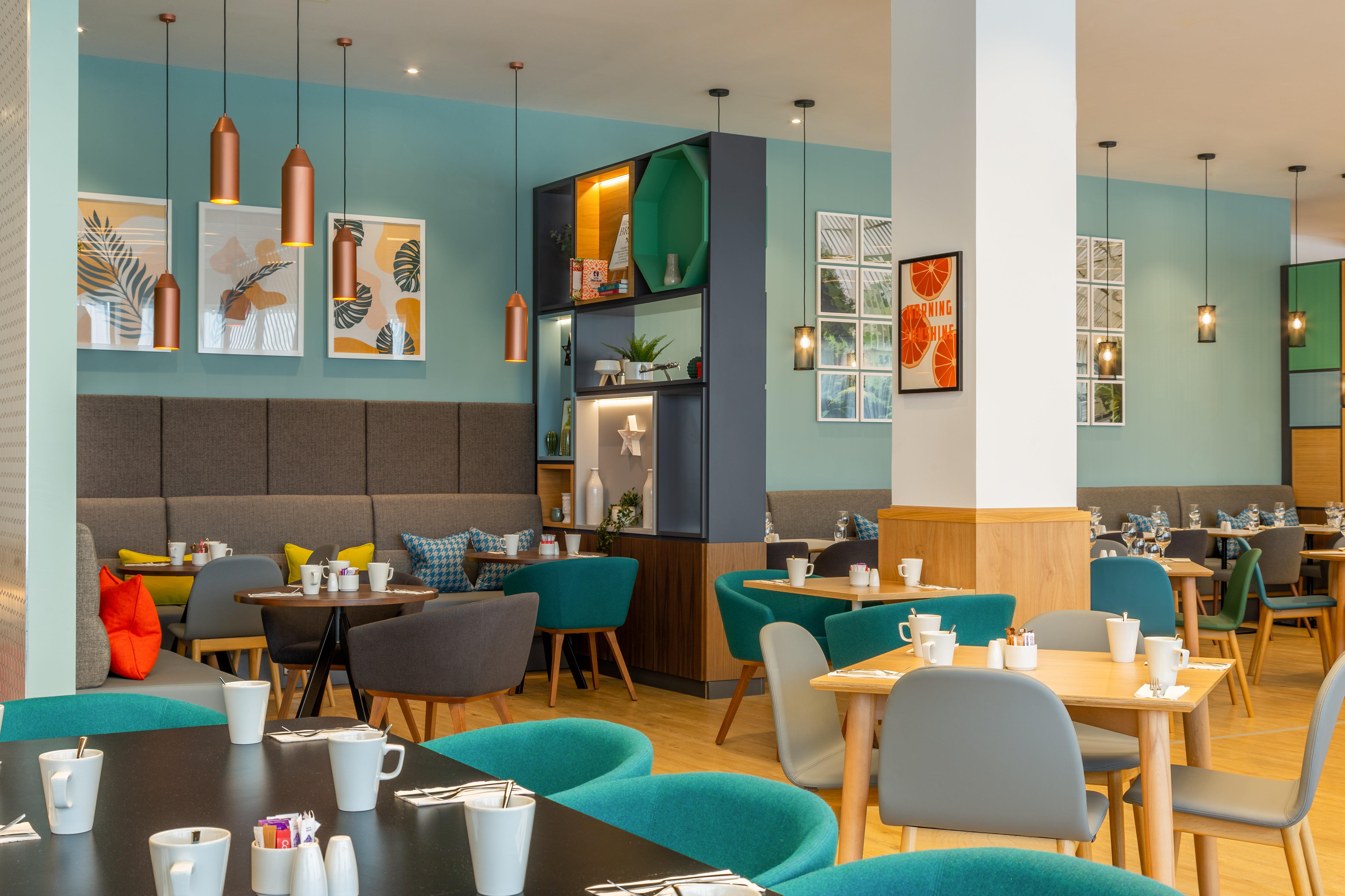 Holiday Inn - Dublin Airport 35/50