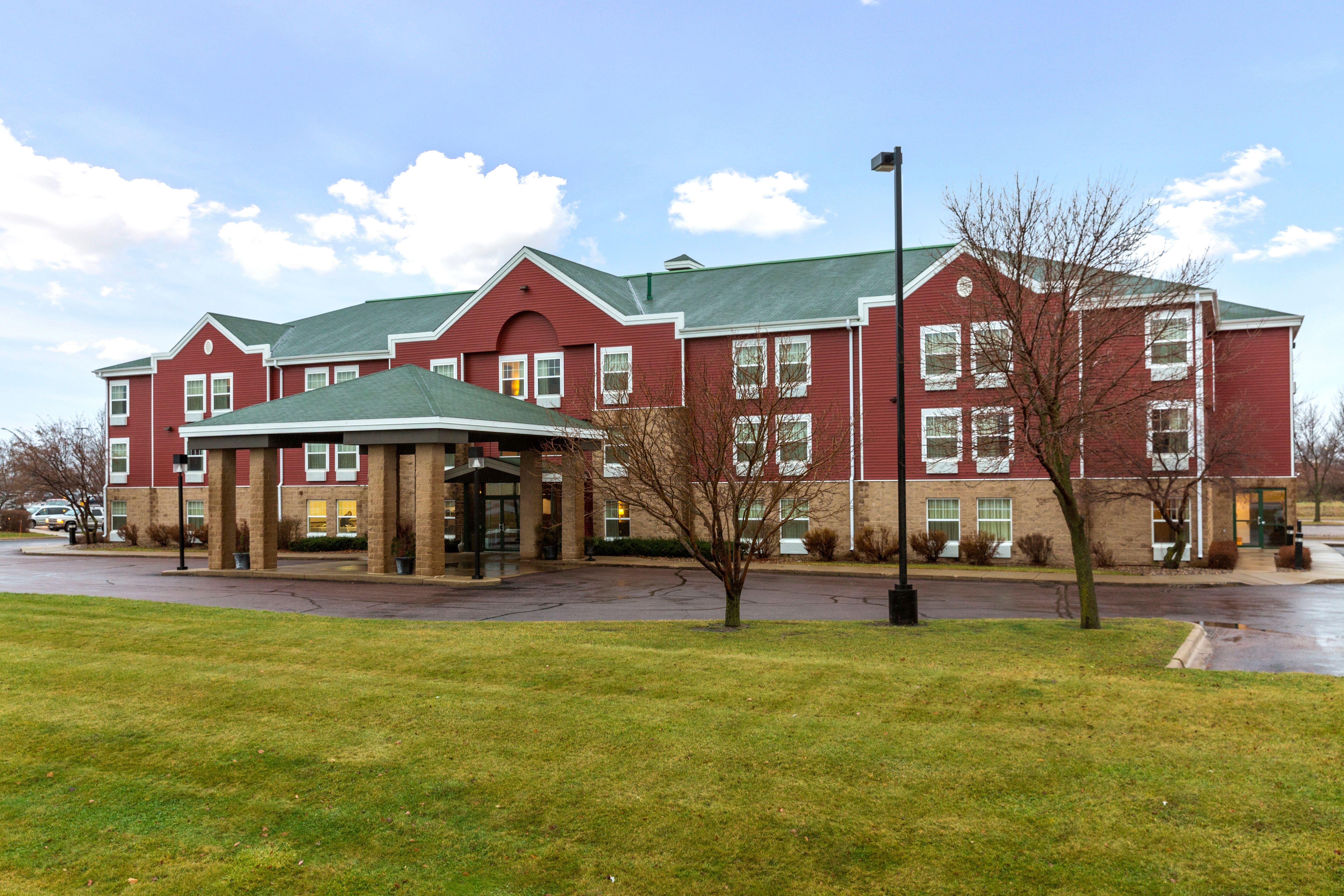 Redwood Lodge 2/29