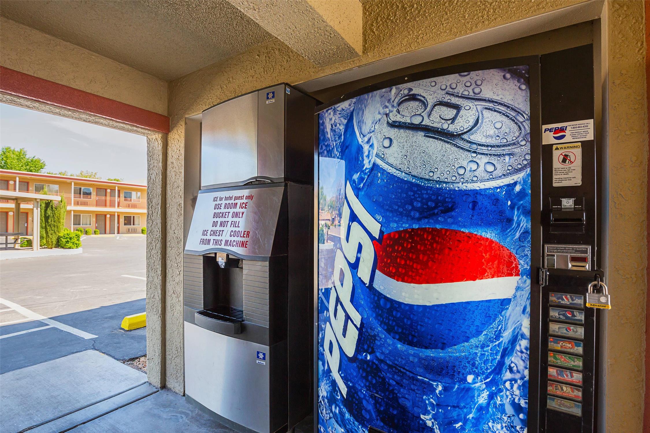 Econo Lodge Hurricane Zion Park Area 7/10