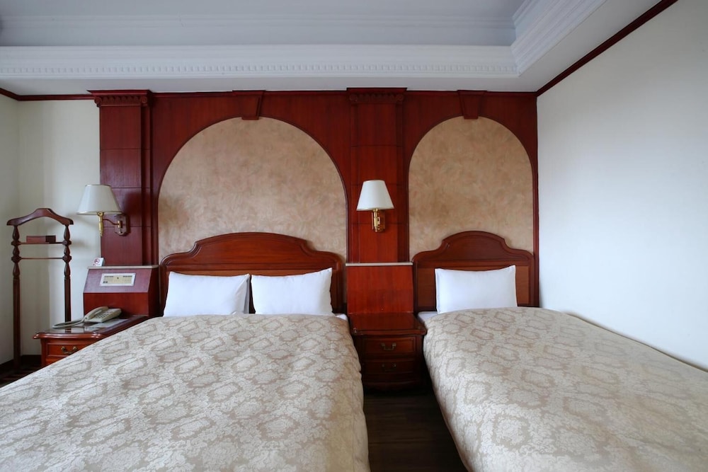 Hua Du Hotel 29/65
