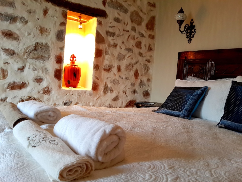Lemon Villa Hotel 37/74