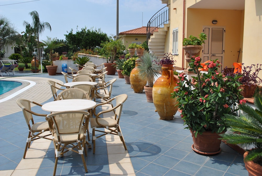Hotel Damanse 44/50