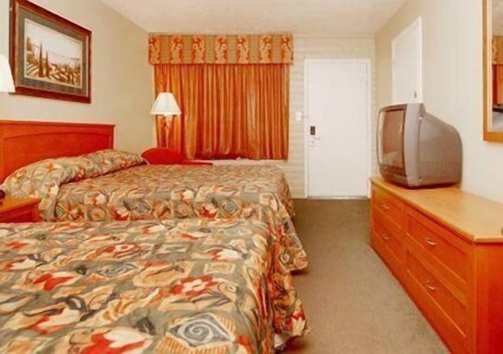 Econo Lodge Downtown Salt Lake 26/42