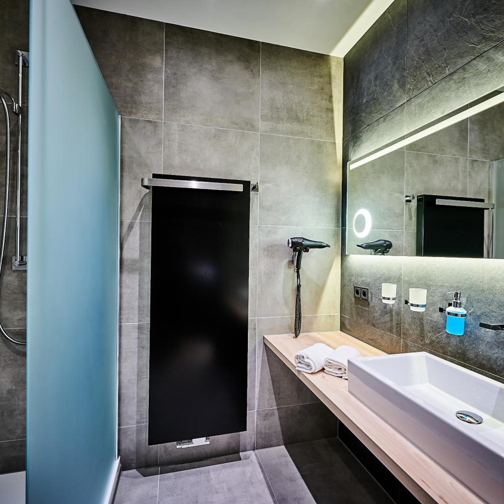 junior suite, Posthotel Walhalla Regensburg Ost 6/6