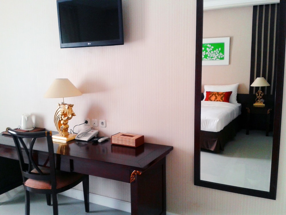 Noola Inn Hotel Bogor 25/43