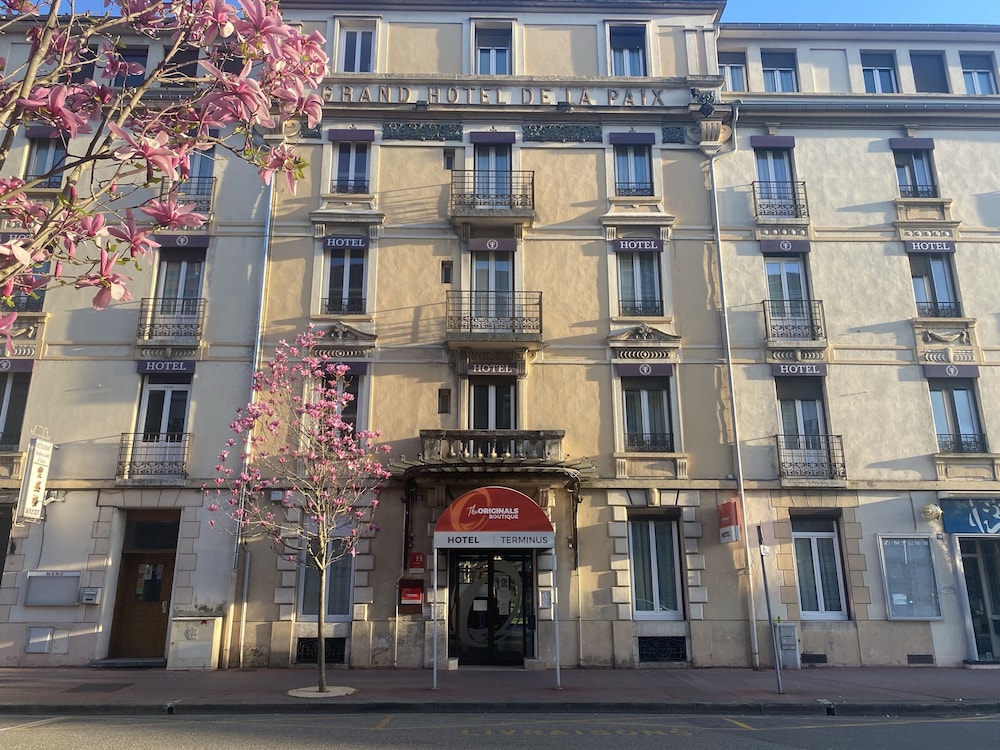 The Originals Boutique, Hotel Terminus, Bourg-en-Bresse Station 1/60