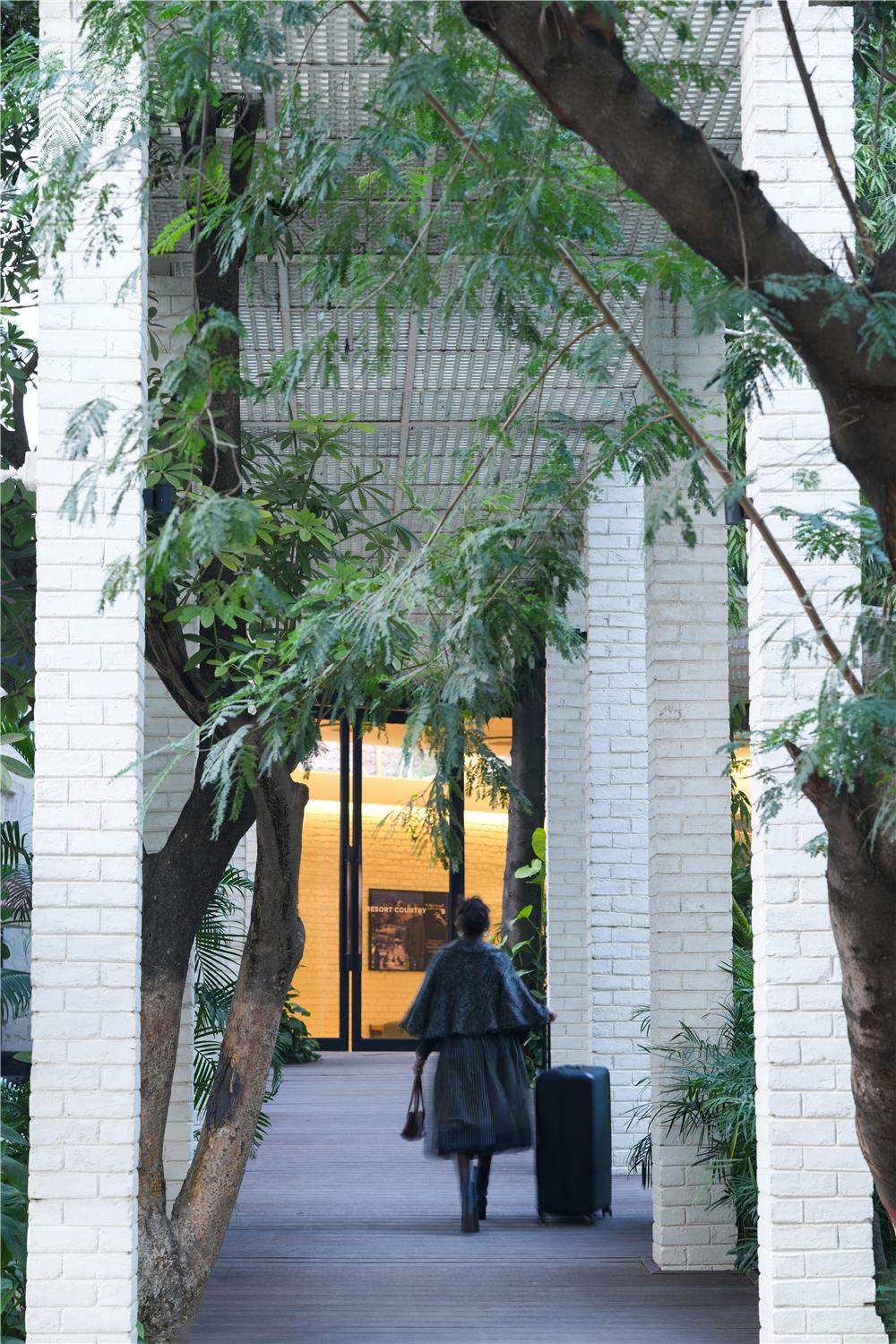 Resort Country Club, Manesar-WorldHotels Distinctive 5/21