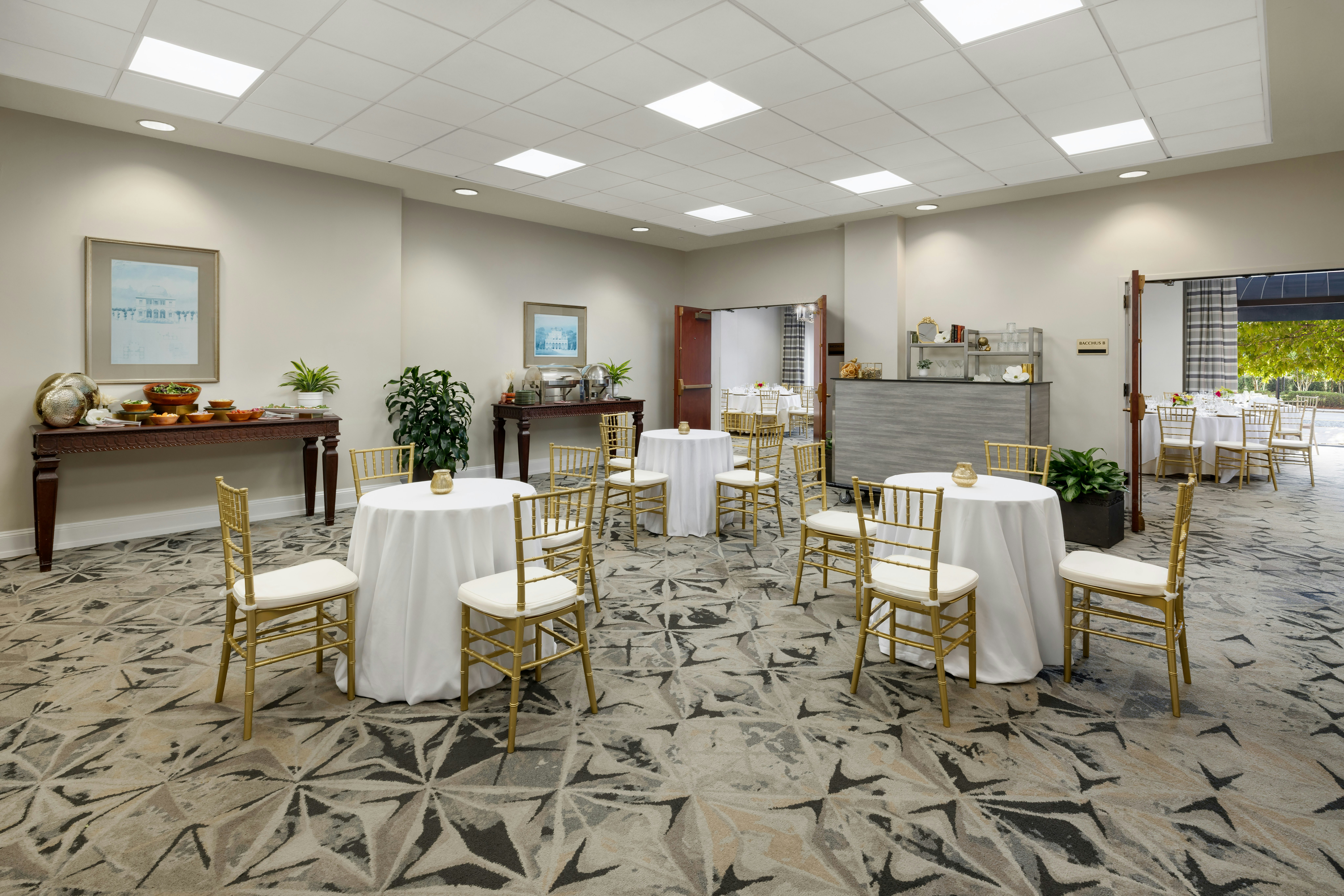 The Riverfront Hotel New Orleans 59/70