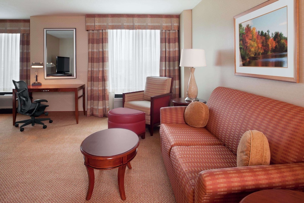 Hilton Garden Inn Independence 32/57