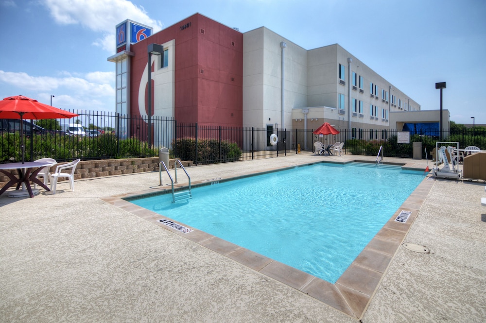 Motel6 Roanoke, TX - Northlake - Speedway in ROANOKE - TX