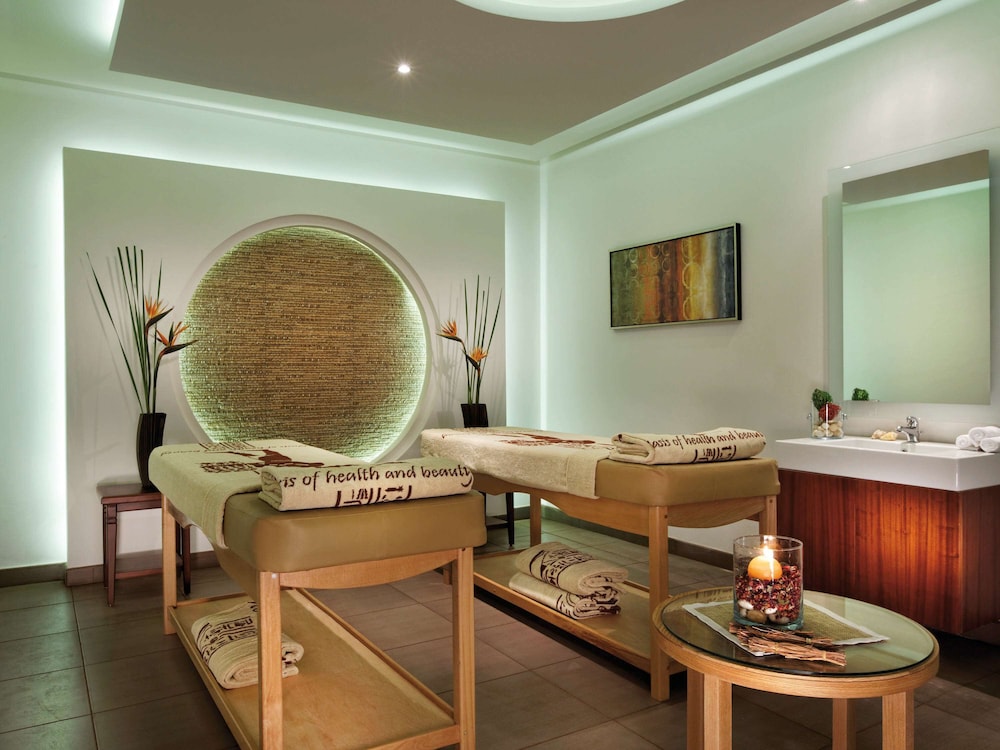 Movenpick Waterpark Resort and Spa Soma Bay 58/83