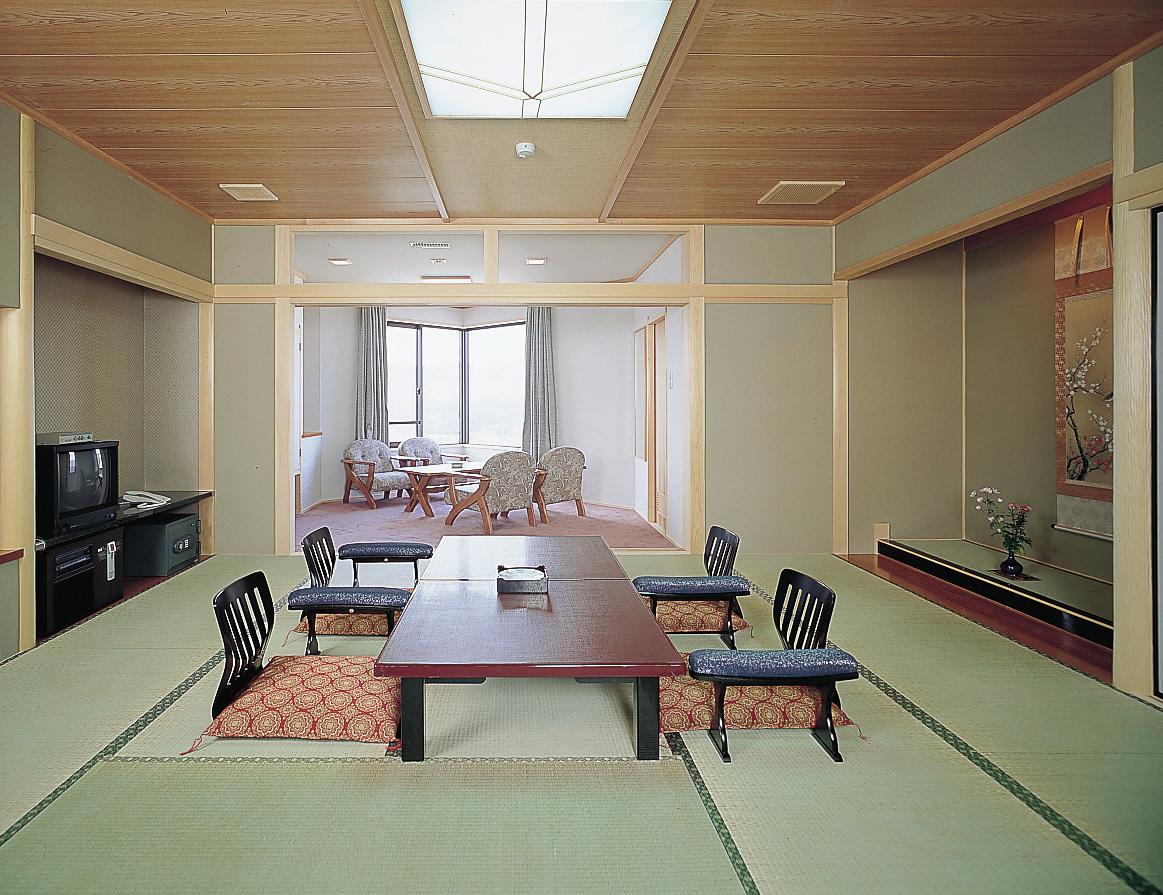 Japanese, Family, 5 Futon Beds, Outdoor Bath, Tatami