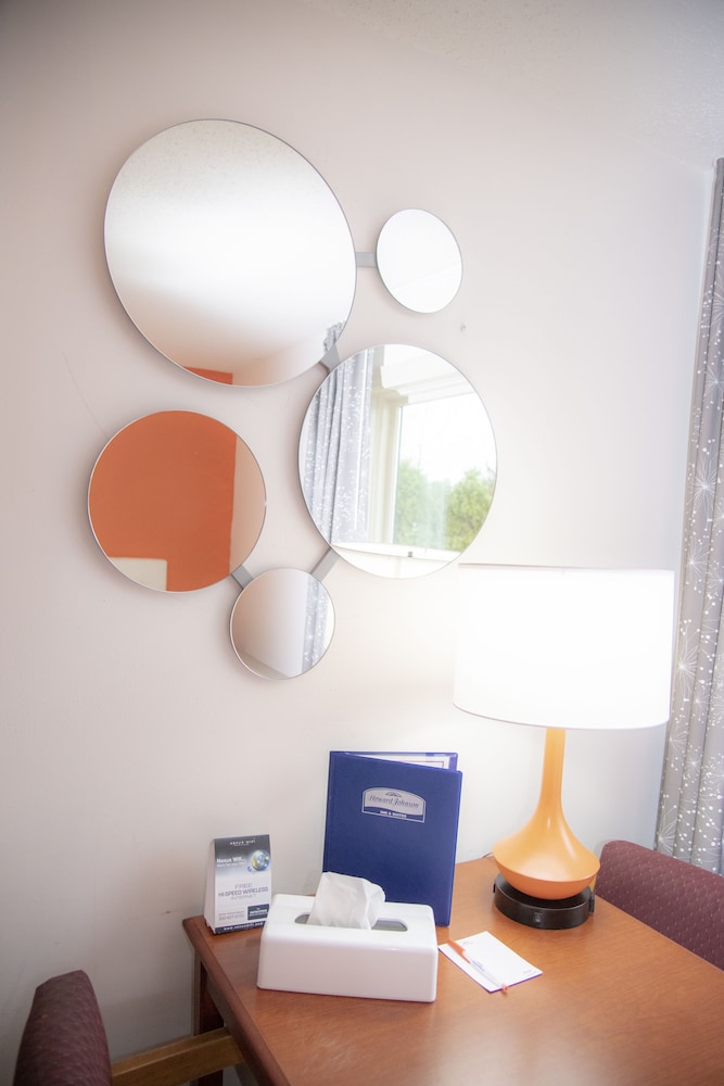 Howard Johnson By Wyndham Allentown Dorney Hotel Suites 34/36