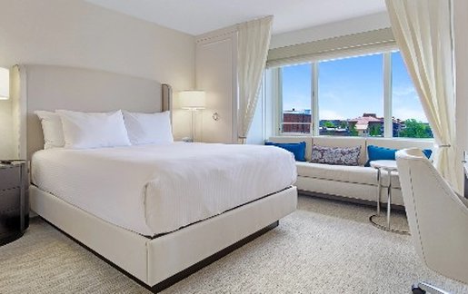 The H Hotel 8/42