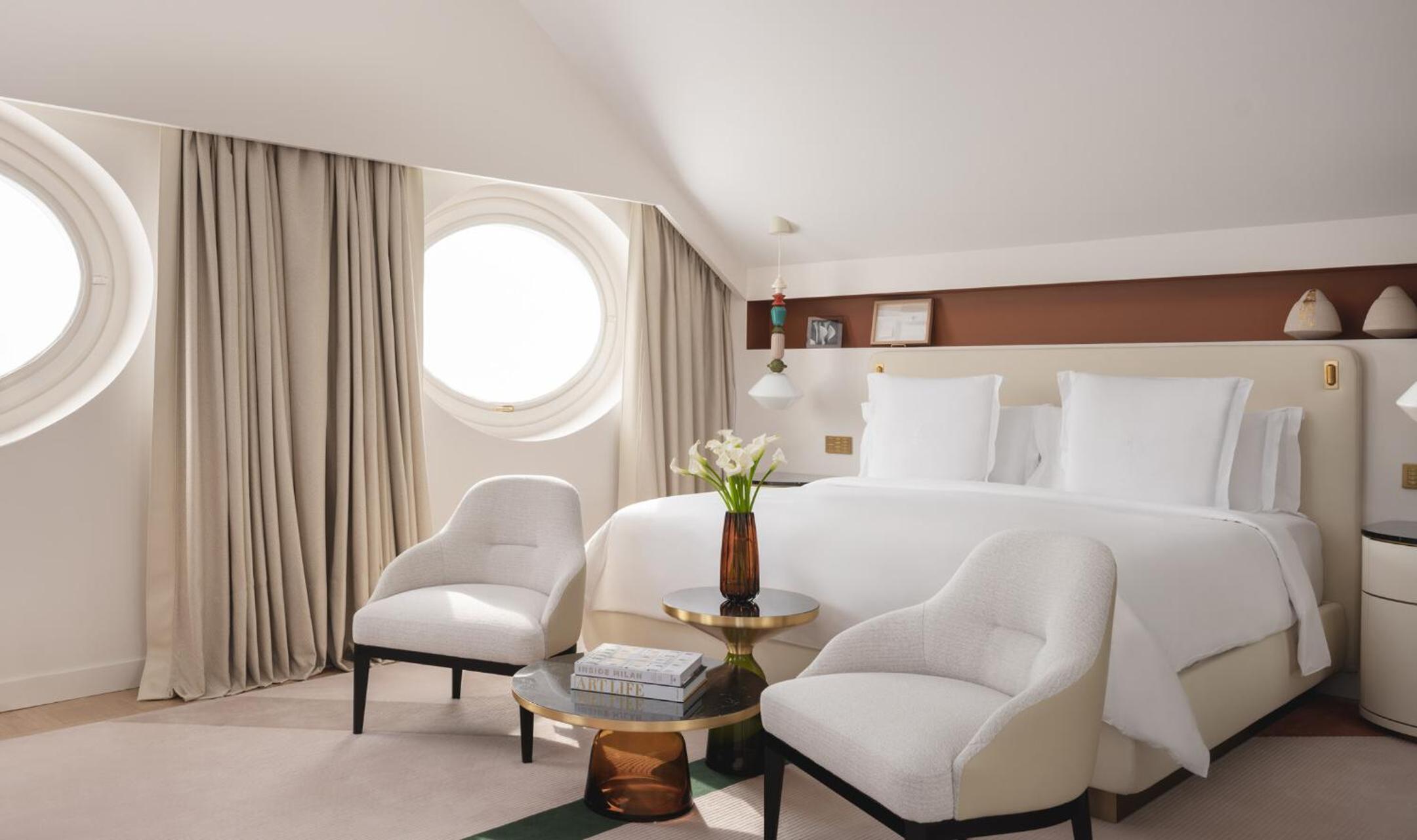 Designer, Suite, King Bed