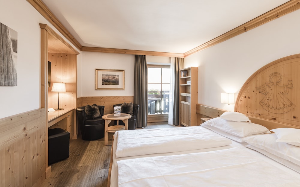 Hotel Angelo Engel 11/50