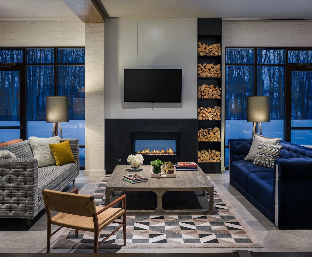 Hotel Zero Degrees Danbury 20/37