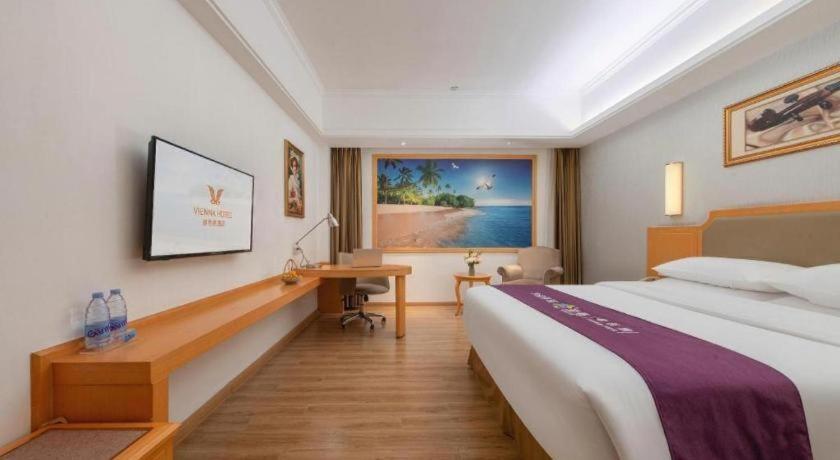 Vienna Hotel (Foshan Wenhua North Road) 20/56