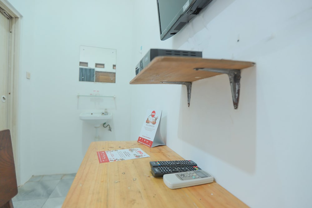 Oyo 150 Harmoni Residence 13/19