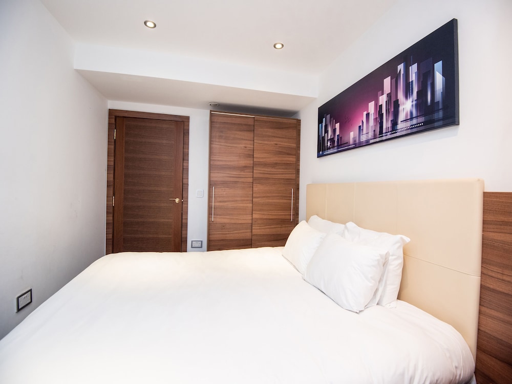 Livin Serviced Apartments 29/68