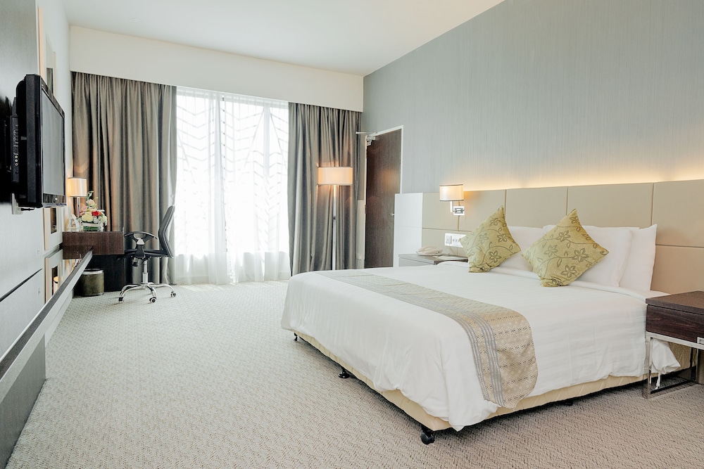 RAIA HOTEL AND CONVENTION CENTRE ALOR SETAR 13/50