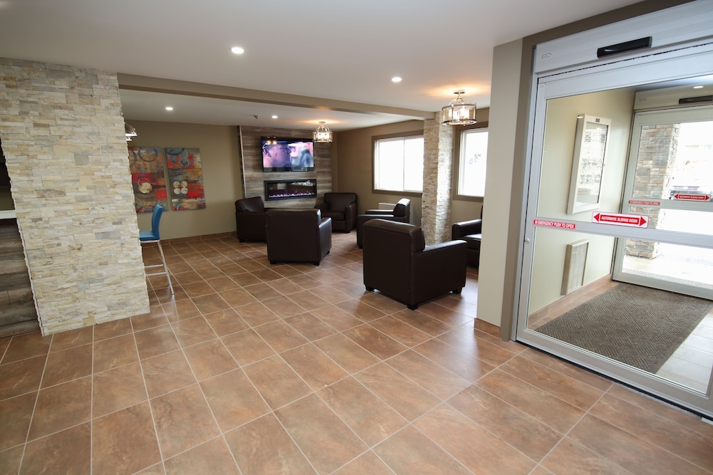 Quality Inn & Suites Bathurst, NB 6/50