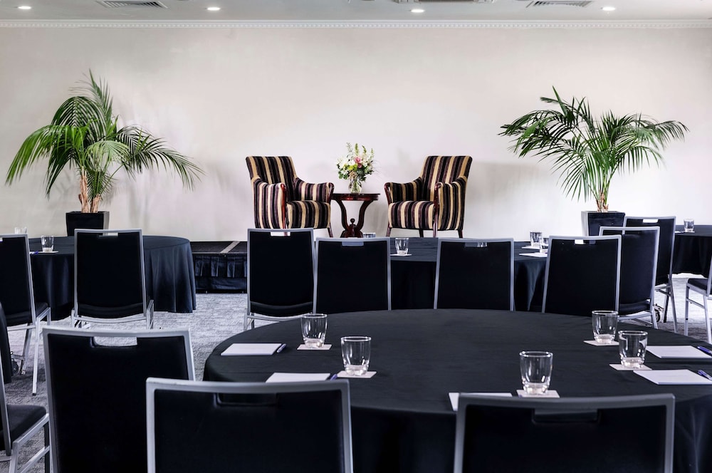 Arawa Park Hotel Rotorua 58/60