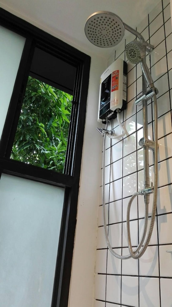 Trat 101 Hotel 44/66