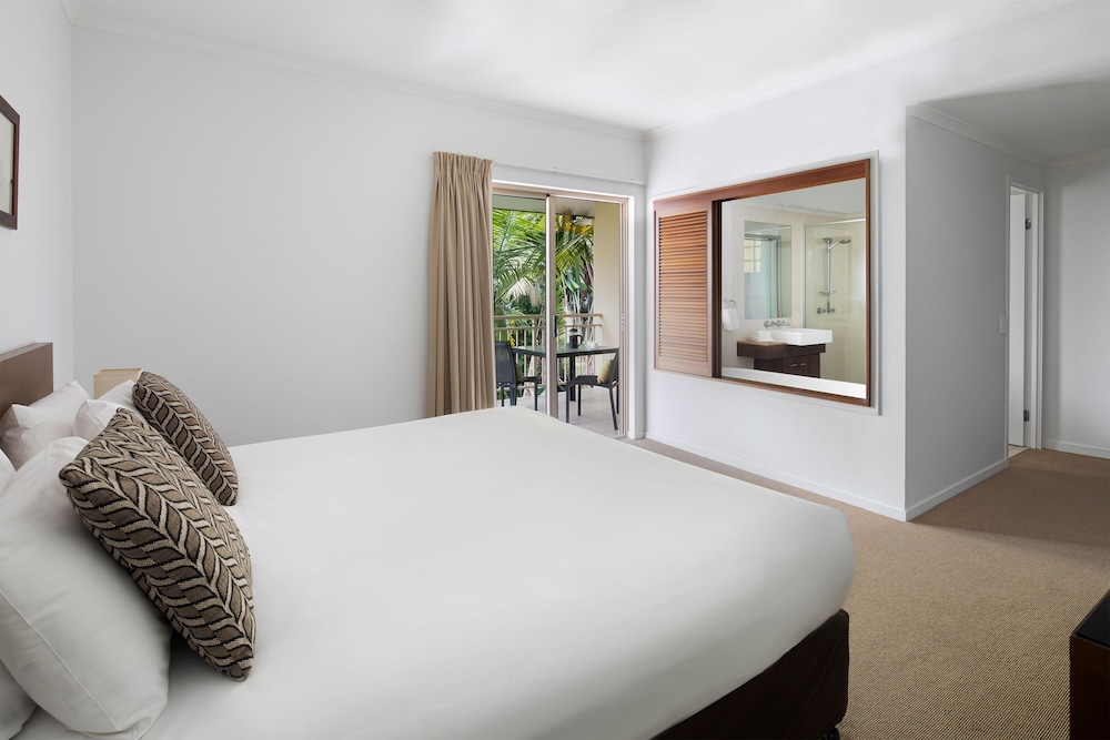 غرفة بسريرين منفصلين، Mantra Amphora Palm Cove 5/8