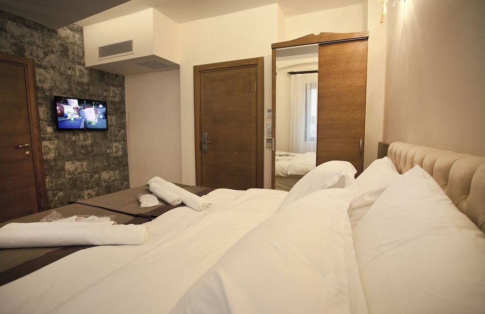 Pera Line Hotel 10/34