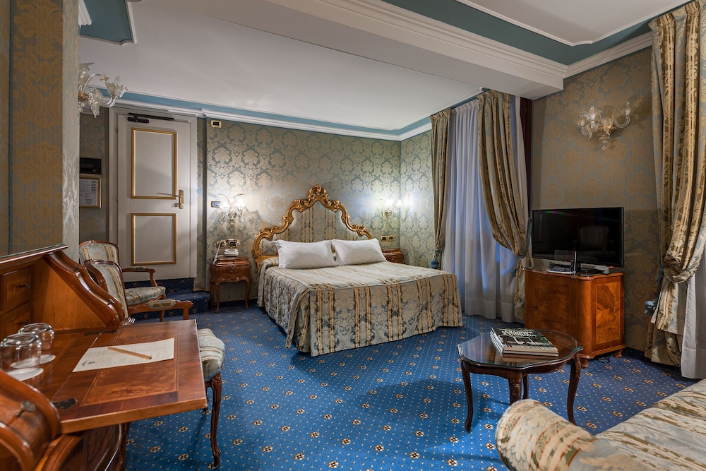 Hotel Al Ponte Antico 21/48